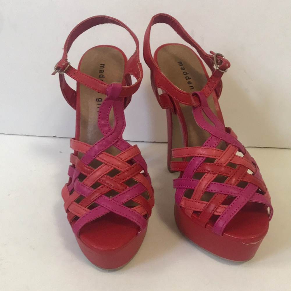 MADDEN GIRL SANDALS Size 7:5